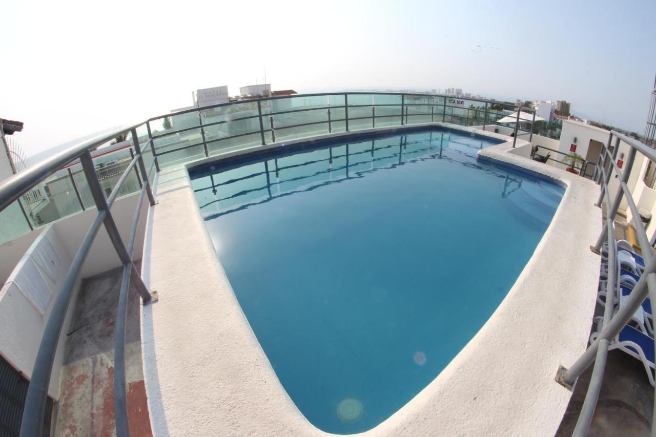 Hotel Portonovo Plaza Malecon Puerto Vallarta Ngoại thất bức ảnh